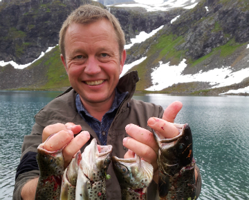 Sportsfisker Hans Håvard Kvisle med dagens fangst