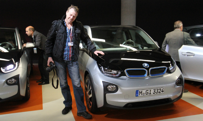 Øyvind Lunde er vår faste rekkeviddekontrollør. Den siste dagen i oktober slo han følge til Nederland for å prøvekjøre BMW i3. Lundetesten er en svært populær post på elbil.no.