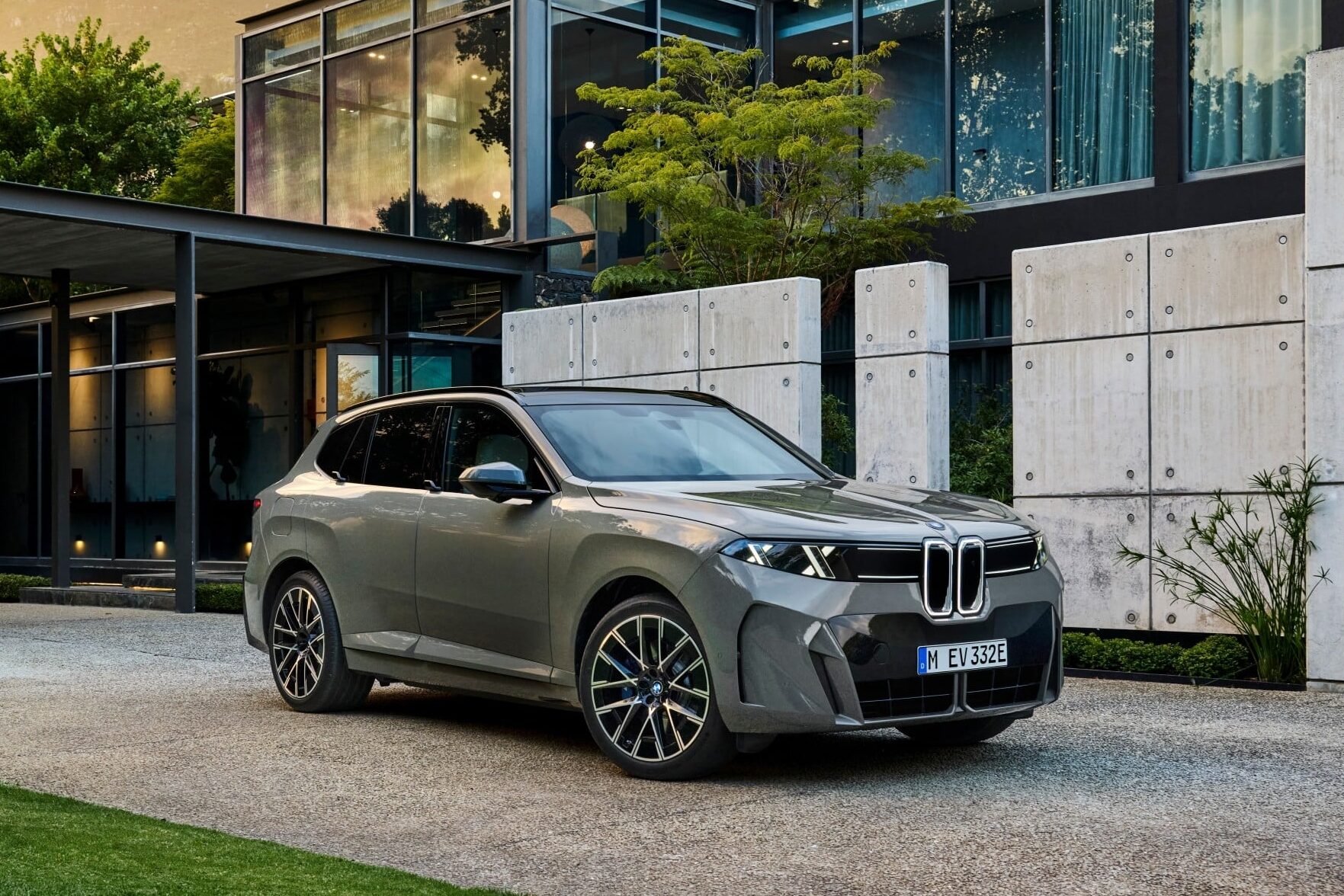 BMW X5 blir elektrisk